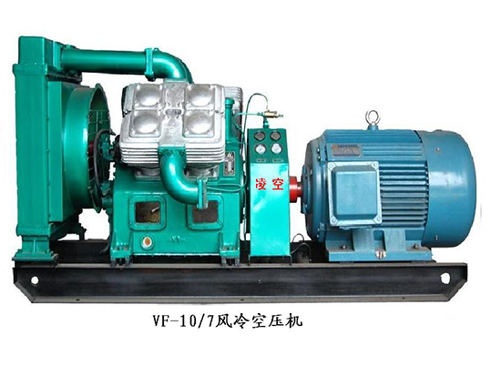 普(pu)通活塞式(shi)空壓機