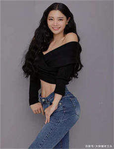 《女搜查官-《姐姐我们来谈恋爱吧》》