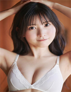 《苹果电影完整版-色播播电影》