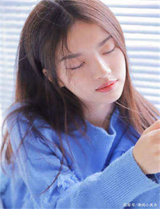 《邪恶动车里的荀且-暖暖在线观看免费中文》