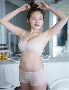 《抹布女也有春天 下载-萨奇史泰龙》